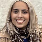 Titulada en inglés proporciona clases de inglés con carácter dinámico y entretenido